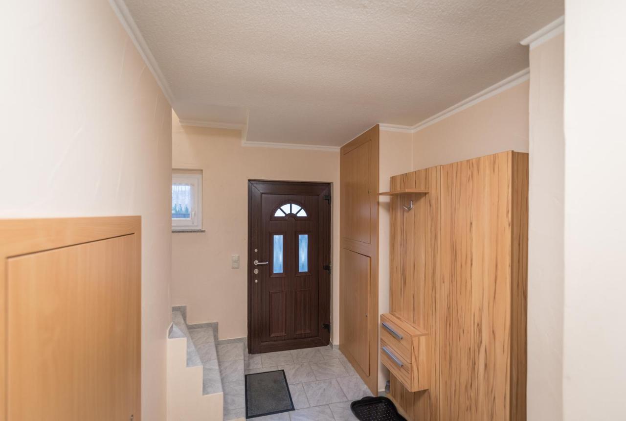 Ferienwohnung Lodig Gross Sarchen エクステリア 写真