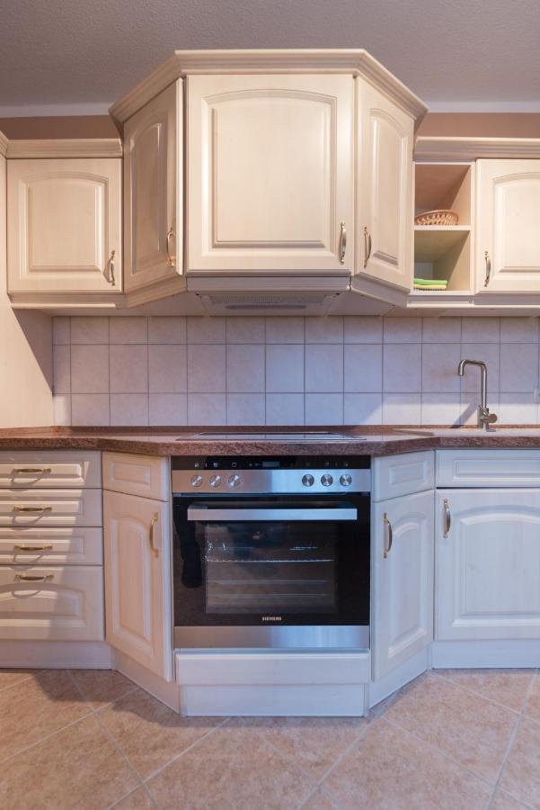 Ferienwohnung Lodig Gross Sarchen エクステリア 写真